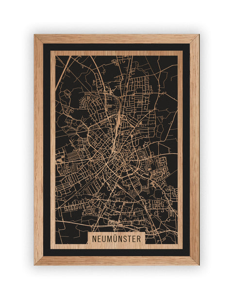 Stadtplan Neumünster aus Holz – Wandbild in Eiche mit Rahmen