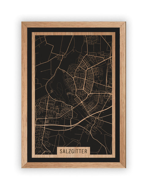 Stadtplan Salzgitter aus Holz – Wandbild in Eiche mit Rahmen
