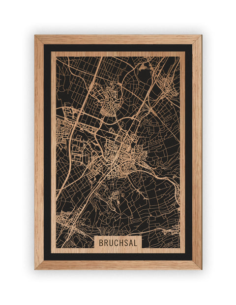 Stadtplan Bruchsal aus Holz – Wandbild in Eiche mit Rahmen