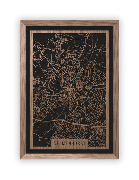 Stadtplan Delmenhorst aus Holz – Wandbild in Nussbaum mit Rahmen