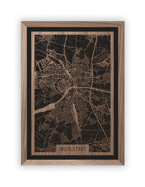 Stadtplan Ingolstadt aus Holz – Wandbild in Nussbaum mit Rahmen
