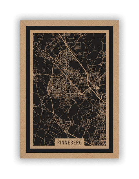 Stadtplan Pinneberg aus Holz – Wandbild in Natur mit Rahmen