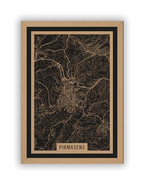 Stadtplan Pirmasens aus Holz – Wandbild in Natur mit Rahmen