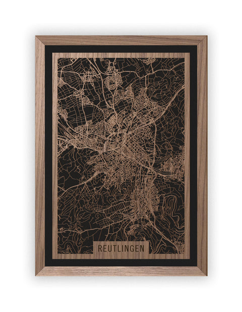 Stadtplan Reutlingen aus Holz – Wandbild in Nussbaum mit Rahmen